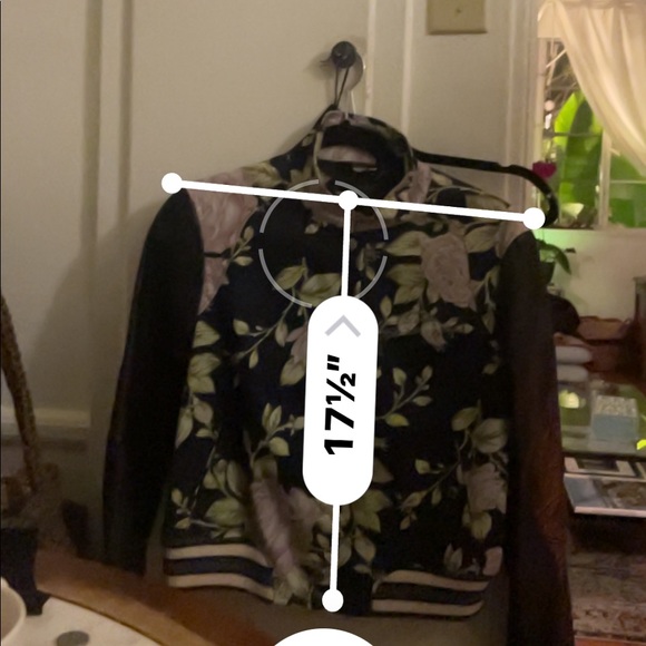 Jacket - Picture 5 of 5